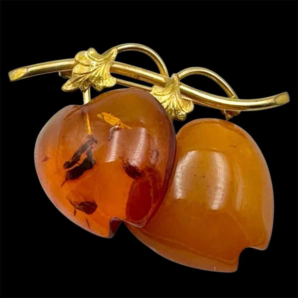 Amber Guild Vintage Apple 12k GF Signed Brooch Pin